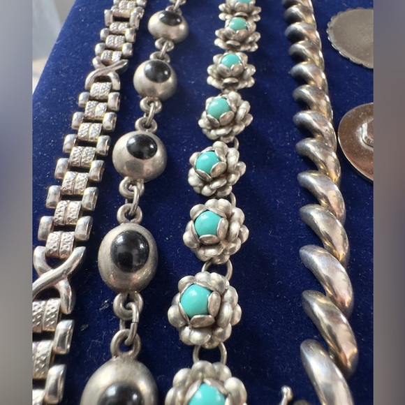 Sterling Turquoise Flower Bracelet - Picture 6 of 6